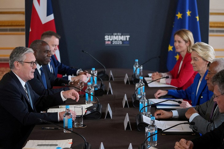 Anh-Pháp thúc đẩy quan hệ mới hậu Brexit - ảnh 2