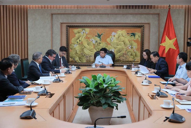 Phó Thủ tướng Nguyễn Chí Dũng: Tập đoàn Aboitiz sớm chuyển hóa các ý tưởng đầu tư năng lượng thành dự án cụ thể - ảnh 1