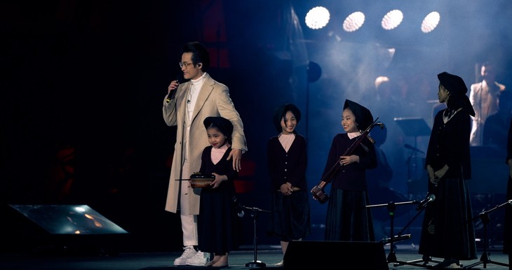 “Chân trời rực rỡ”- hành trình tìm về cội nguồn của nữ đạo diễn trẻ Lan Nguyên  - ảnh 1