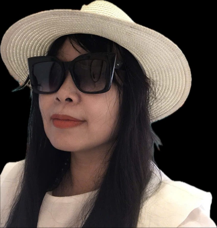 Sắp đặt “Xống chụ xon xao”: câu chuyện tình yêu và sự tái sinh  - ảnh 4