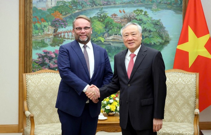 Bang Hessen (Đức) sẵn sàng hợp tác phát triển trung tâm tài chính quốc tế tại Việt Nam - ảnh 1