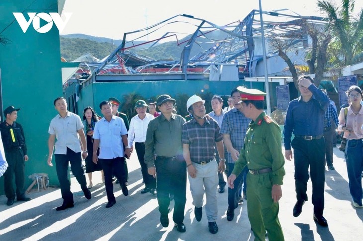 Thủ tướng Phạm Minh Chính kiểm tra, chỉ đạo khắc phục hậu quả do bão tại Gia Lai - ảnh 3