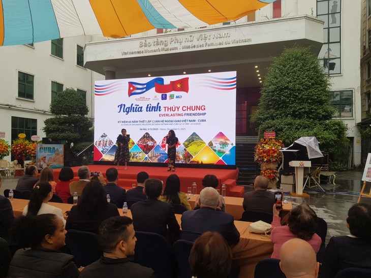 Tình hữu nghị Việt Nam - Cuba được khắc họa sâu sắc qua Triển lãm “Nghĩa tình thủy chung” - ảnh 2