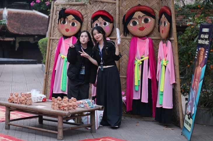 Người trẻ bước vào di sản múa rối bằng trải nghiệm và đối thoại - ảnh 2