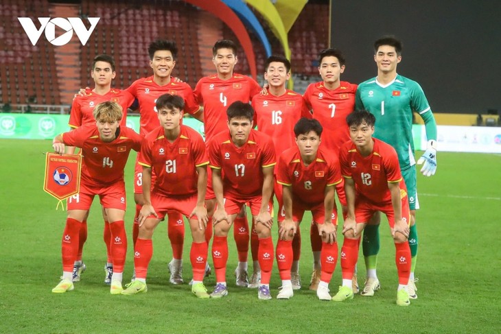 Viktor Lê – Cầu thủ Việt kiều đầu tiên góp phần giành Huy chương vàng bóng đá tại SEA Games - ảnh 2