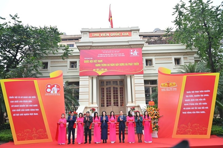 Hơn 800 tư liệu được trưng bày tại triển lãm “Quốc hội Việt Nam - Hành trình 80 năm xây dựng và phát triển” - ảnh 1