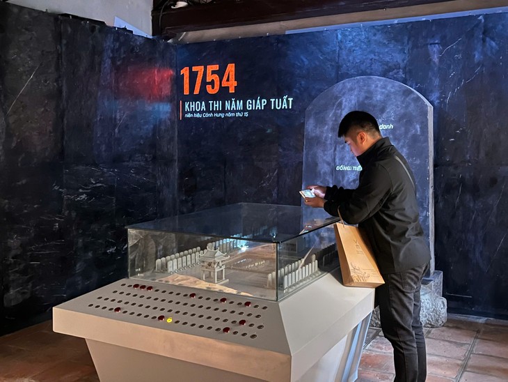 Sử đá lưu danh, công nghệ kể chuyện - ảnh 1