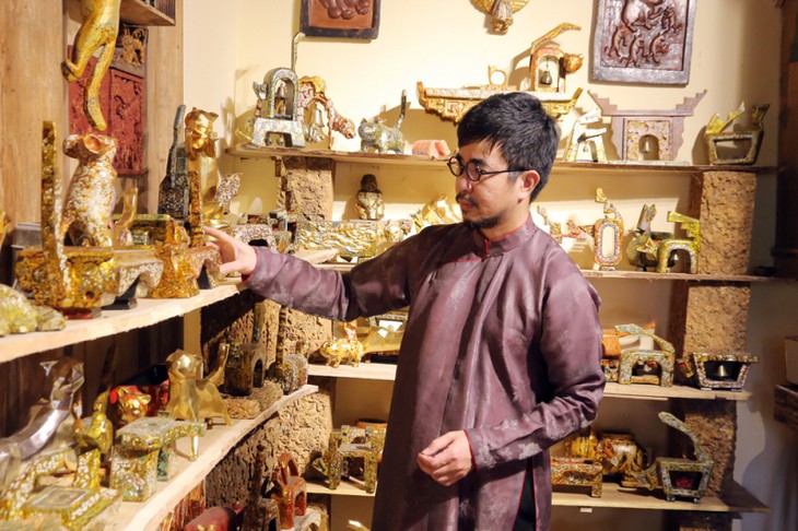 Họa sĩ Nguyễn Tấn Phát và hành trình sáng tạo với hình tượng Ngựa - ảnh 1