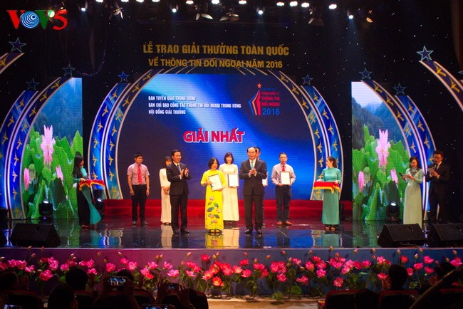 National External Information Service Awards 2016 announced - ảnh 1