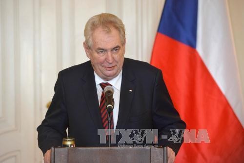 Czech President to visit Vietnam - ảnh 1