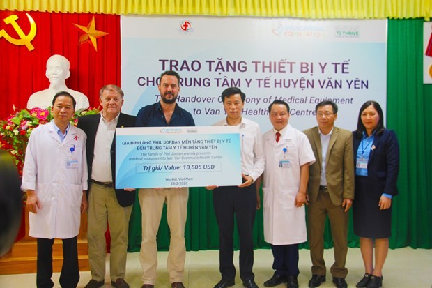 NGO, Australian man support newborn care  - ảnh 1