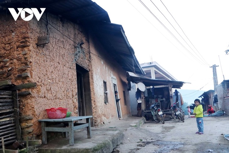 Early New Year celebrations of Ha Nhi ethnic people in northern Vietnam - ảnh 3