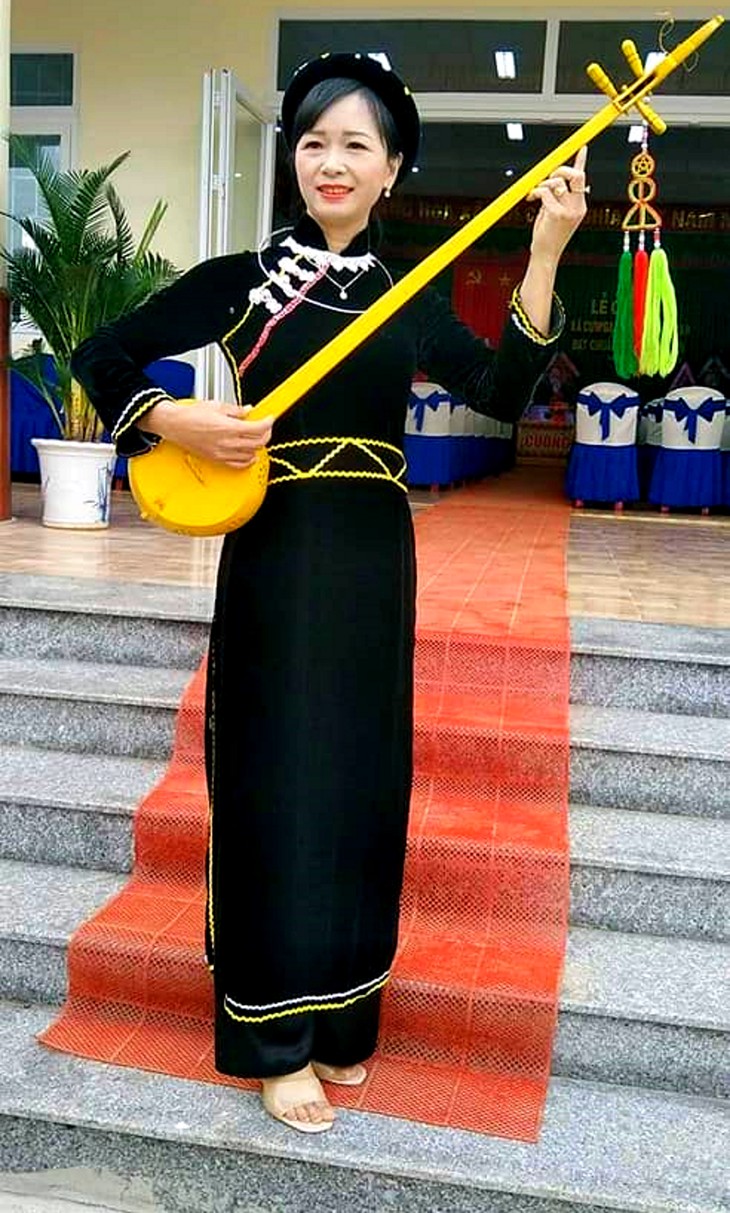 Tay woman uses Then melodies to communicate on COVID-19 - ảnh 2