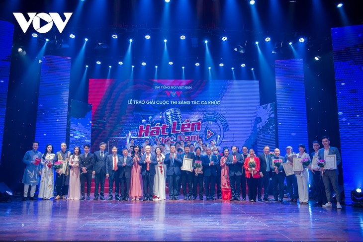 “Let’s sing Vietnam” songwriting contest highlights national pride  - ảnh 1