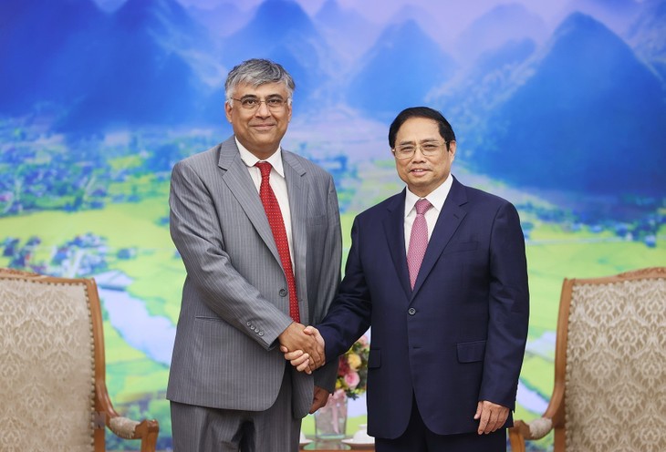 Prime Minister hosts IMF’s Article IV consultation team - ảnh 1