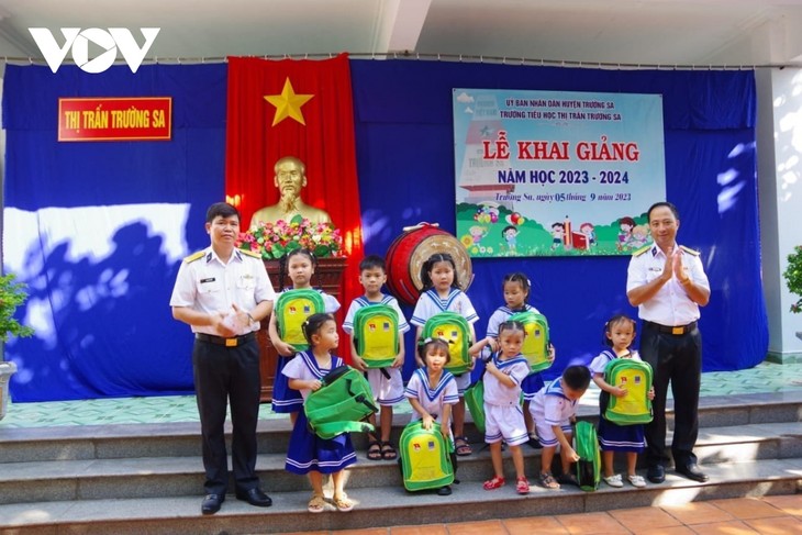 New school year begins in Truong Sa - ảnh 1