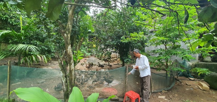 Thai ethnic man becomes Party member at 58 - ảnh 2