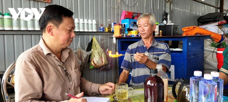 Mekong Delta mechanic turns waste into useful resources - ảnh 2