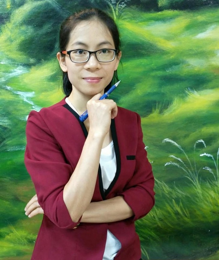 From street to studio: VOV journalist always puts people first - ảnh 1