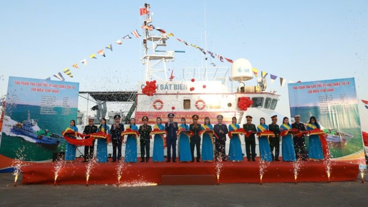 High-speed patrol ship handed over to Vietnam Coast Guard - ảnh 1
