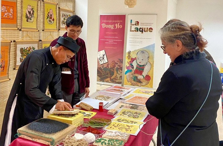 UNESCO listing spurs renewed efforts to safeguard Dong Ho folk paintings - ảnh 1