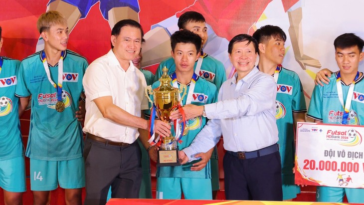 VOV holds student futsal tournament in Mekong Delta  - ảnh 1