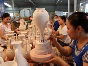 Khai mạc chương trình du lịch làng gốm cổ Chu Đậu - ảnh 1