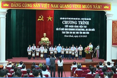  Hàn Quốc hỗ trợ học sinh khó khăn của tỉnh Ninh Bình  - ảnh 1