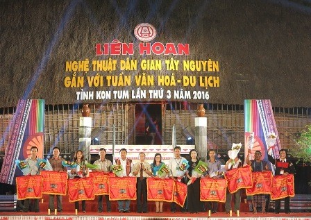 Khai mạc Liên hoan nghệ thuật dân gian Tây Nguyên - ảnh 1