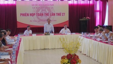 Phiên họp toàn thể lần thứ 27 Ủy ban Pháp luật của Quốc hội khóa XIII  - ảnh 1