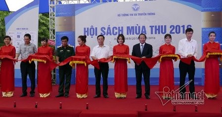 Khai mạc Hội sách mùa Thu 2016  - ảnh 1