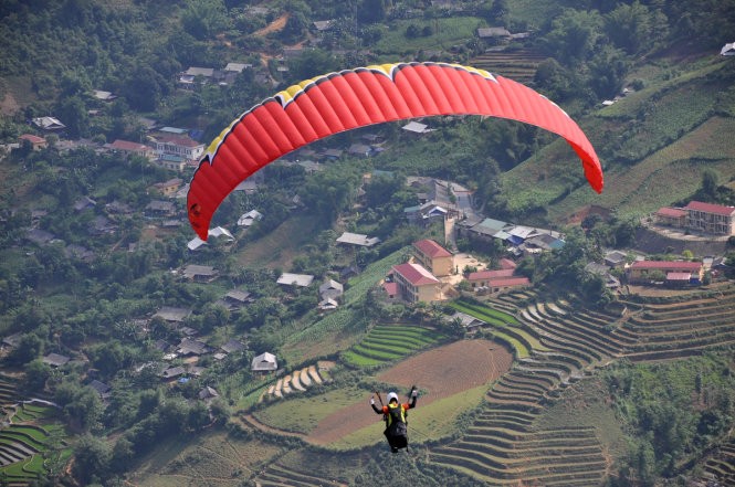 Festival dù lượn tại Khau Phạ - điểm bay đẹp nhất trong 10 điểm bay dù lượn của thế giới - ảnh 1