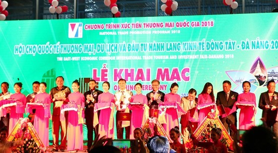 Khai mạc Hội chợ quốc tế Thương mại, Du lịch và Đầu tư hành lang kinh tế Đông Tây Đà Nẵng  - ảnh 1