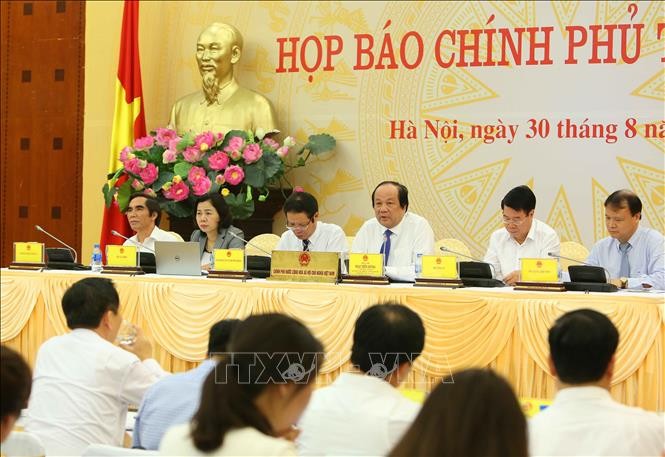 Họp báo Chính phủ thường kỳ tháng 8: Thông tin nhiều vấn đề dư luận quan tâm  - ảnh 1