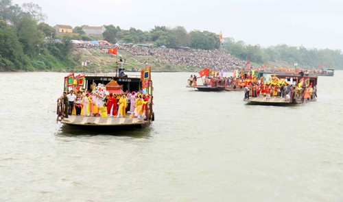 Village festival – culture of wet rice civilization - ảnh 1