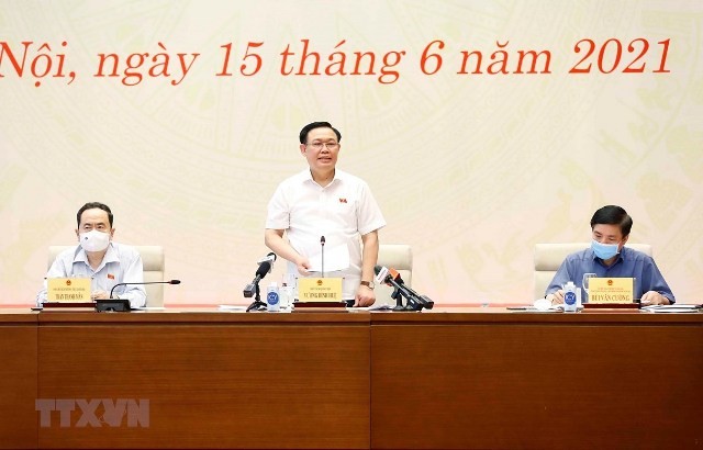 Báo chí mang hơi thở cuộc sống vào Nghị trường Quốc hội - ảnh 1