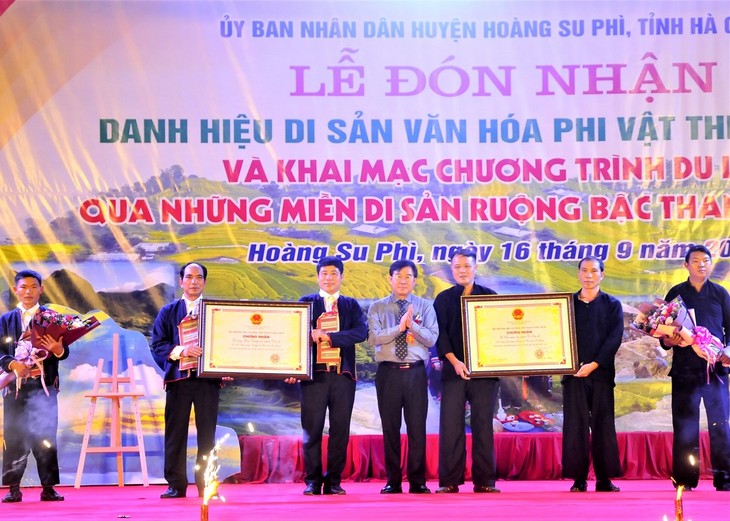 Khai mạc chương trình “Du lịch qua những miền di sản ruộng bậc thang Hoàng Su Phì” 2022 - ảnh 2