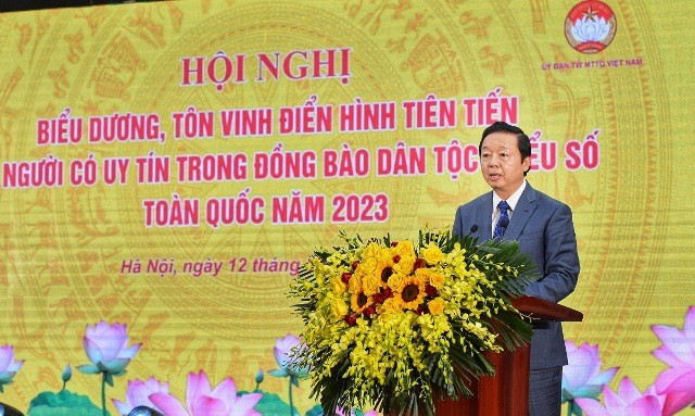 Hội nghị biểu dương điển hình tiên tiến là người uy tín trong đồng bào dân tộc thiểu số toàn quốc năm 2023 - ảnh 2