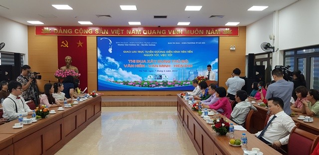 Giao lưu trực tuyến gương điển hình tiên tiến, người tốt việc tốt - ảnh 2