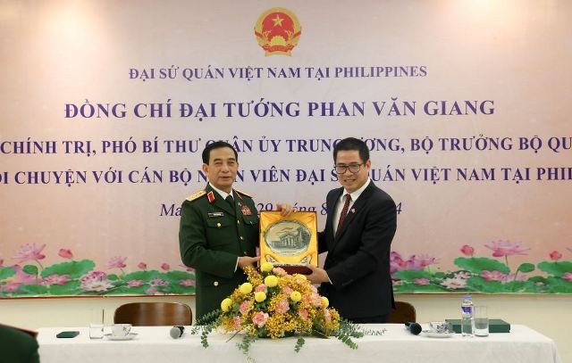 Bộ trưởng Bộ Quốc phòng Phan Văn Giang thăm chính thức Philippines - ảnh 3