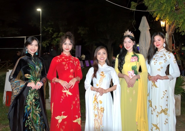 Quảng bá văn hóa  Việt tại  nước ngoài qua Festival tôn vinh tiếng Việt, văn hóa Việt - ảnh 3