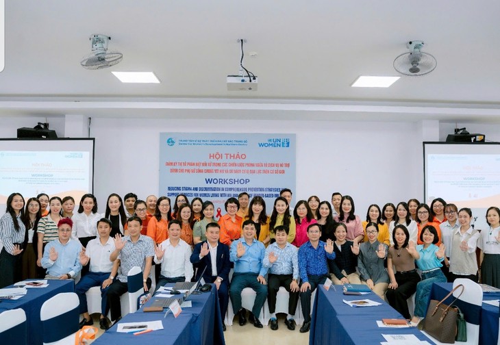 Vì một xã hội không kỳ thị, phân biệt đối xử với người bị nhiễm HIV  - ảnh 2