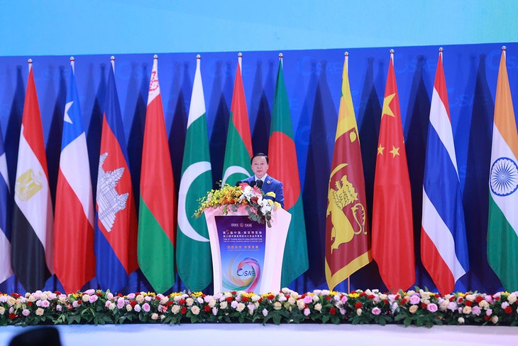 Tiếp tục vun đắp, đưa quan hệ hữu nghị Việt Nam - Lào tiếp tục phát triển bền vững - ảnh 1