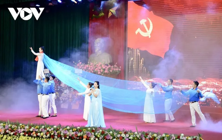 Tổng Bí thư Tô Lâm: Khơi dậy tinh thần đổi mới của Tổng Bí thư Nguyễn Văn Linh - ảnh 2