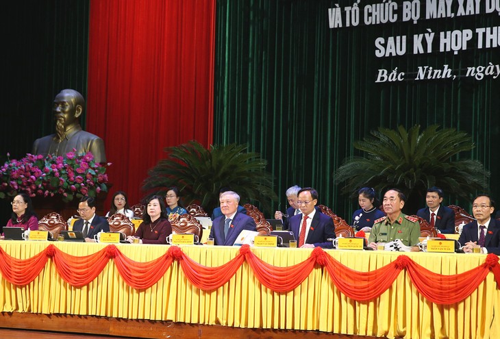 Phó Thủ tướng Thường trực Chính phủ Nguyễn Hòa Bình tiếp xúc cử tri tỉnh Bắc Ninh - ảnh 1