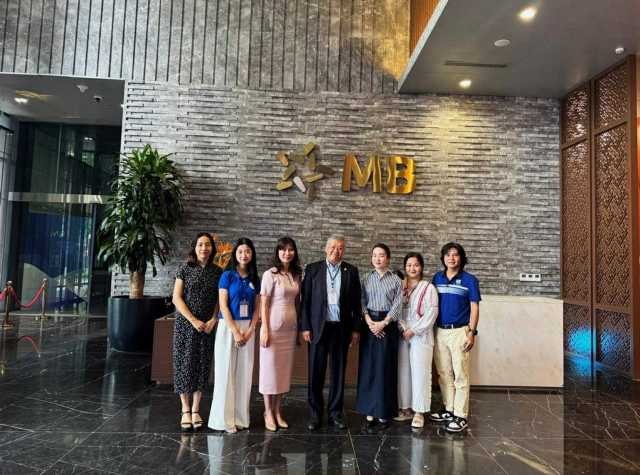 Cảm xúc của những ngày thu lịch sử - ảnh 2