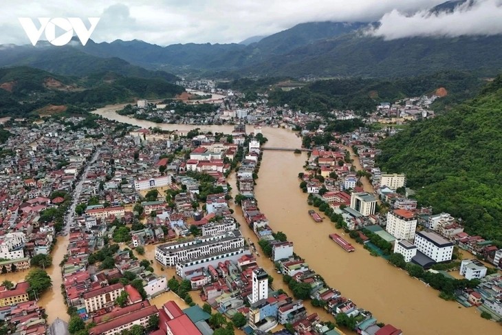 Thủ tướng Campuchia gửi thư thăm hỏi, chia buồn về thiệt hại do bão số 10  - ảnh 1