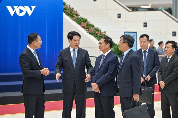 Chủ tịch nước Lương Cường kiểm tra công tác chuẩn bị và tổng duyệt Lễ mở ký Công ước Hà Nội - ảnh 2