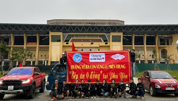 Người Việt tại Mỹ: chung tay hướng về đồng bào vùng lũ ở Việt Nam - ảnh 1