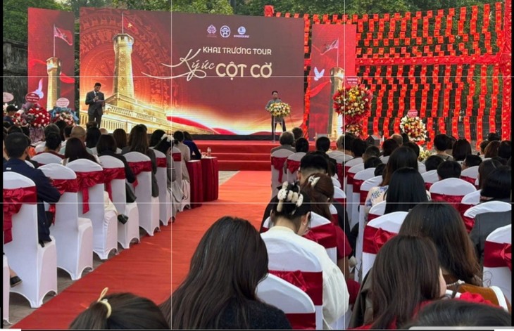 Khai trương Tour ký ức Cột cờ  - ảnh 1